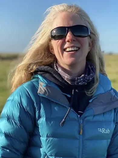 Jenni, Senior Instructor, XC Guide & Tandem pilot