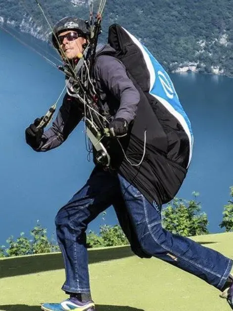 Graham, Senior instructor, XC Guide, acro pilot & Tandem pilot
