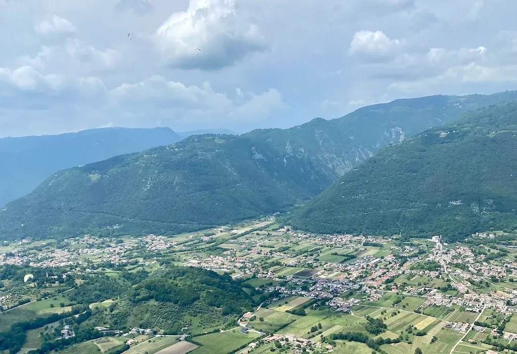 Paragliding on Thermalling – Bassano